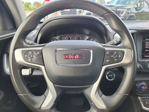 Used 2023 GMC Terrain SLE w/ Driver Convenience Package FWD image 18