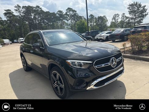 Certified 2026 Mercedes-Benz GLC 300 image 1