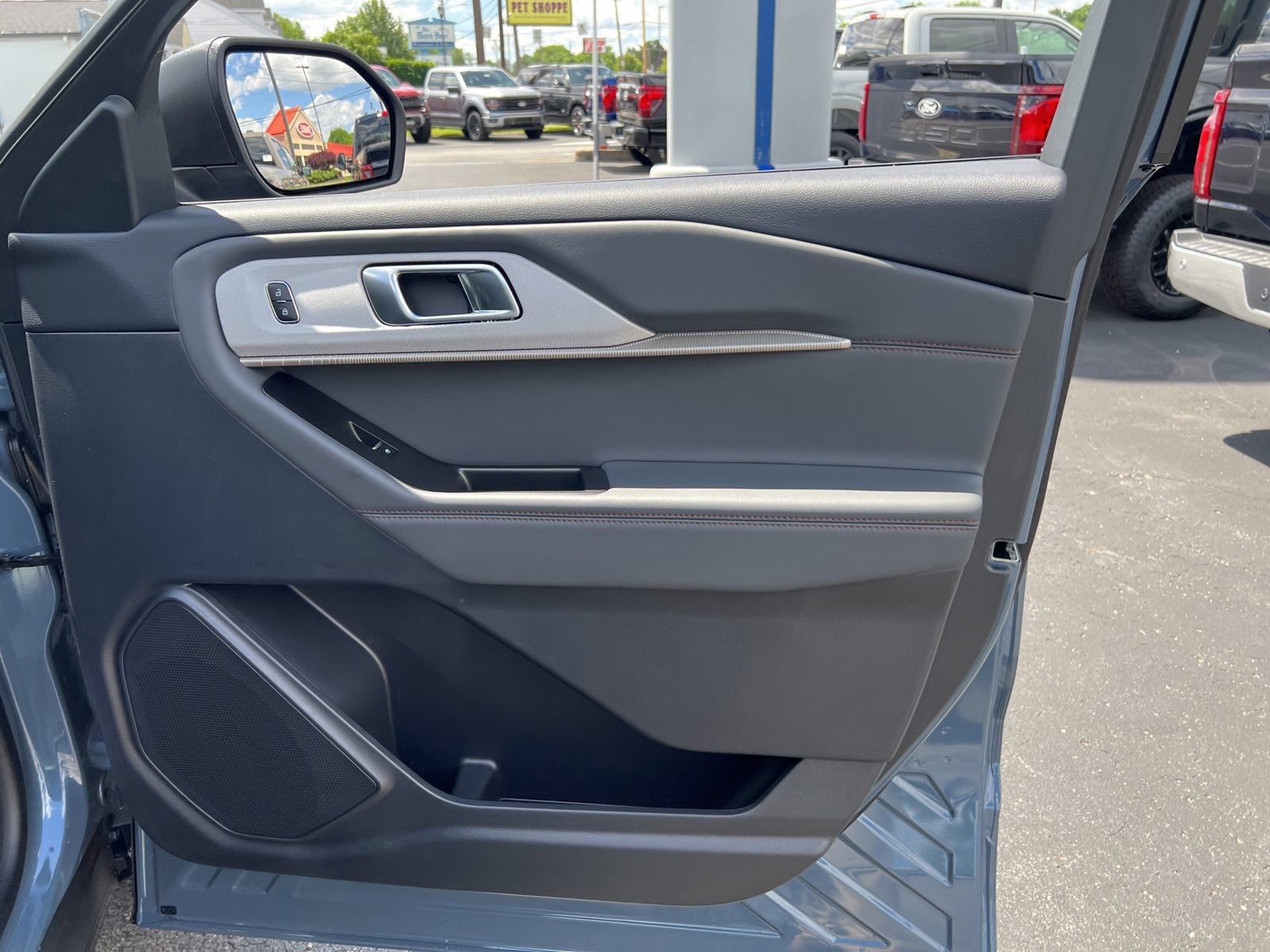 New 2026 Ford Explorer Active AWD/4WD image 30
