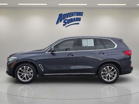 Used 2021 BMW X5 xDrive40i w/ Executive Package image 4
