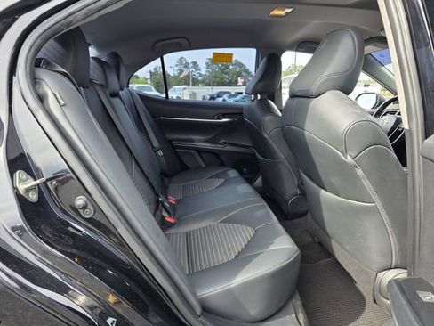 Used 2019 Toyota Camry SE FWD image 26