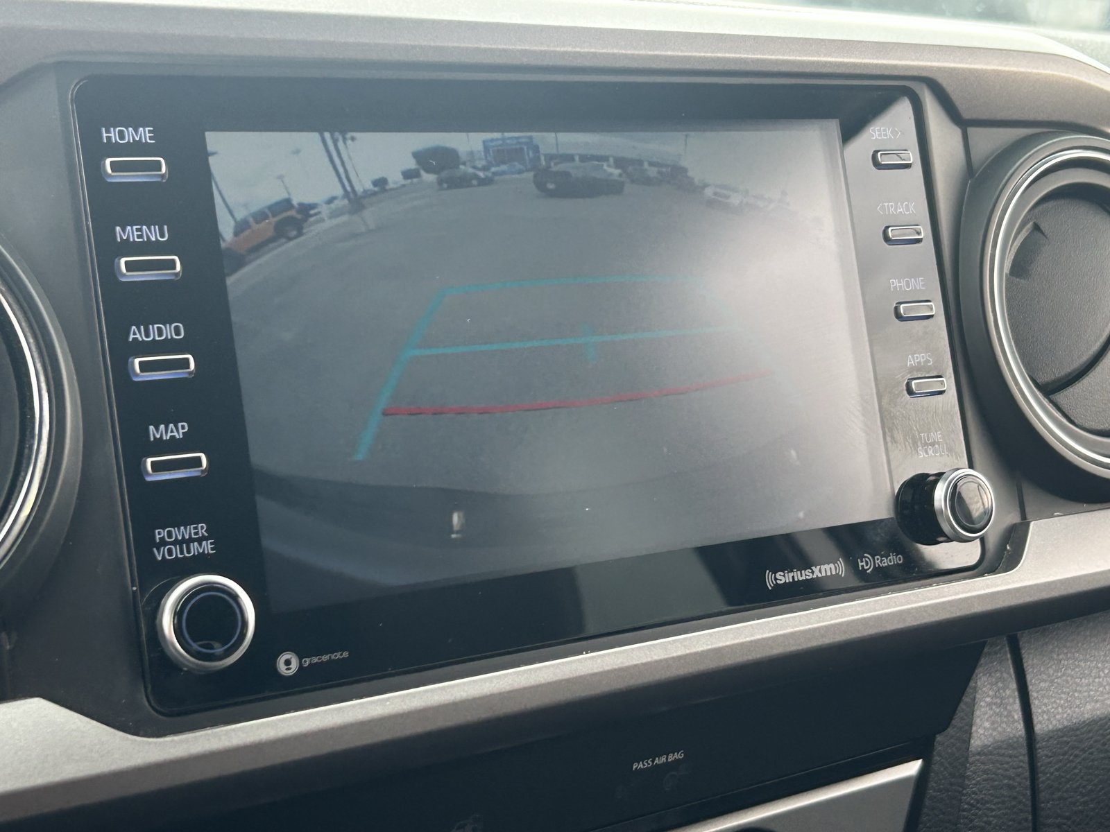 Used 2020 Toyota Tacoma SR5 RWD image 29