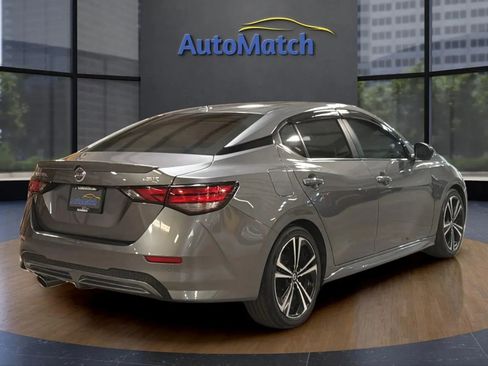 Used 2023 Nissan Sentra SR w/ SR Premium Package FWD image 11
