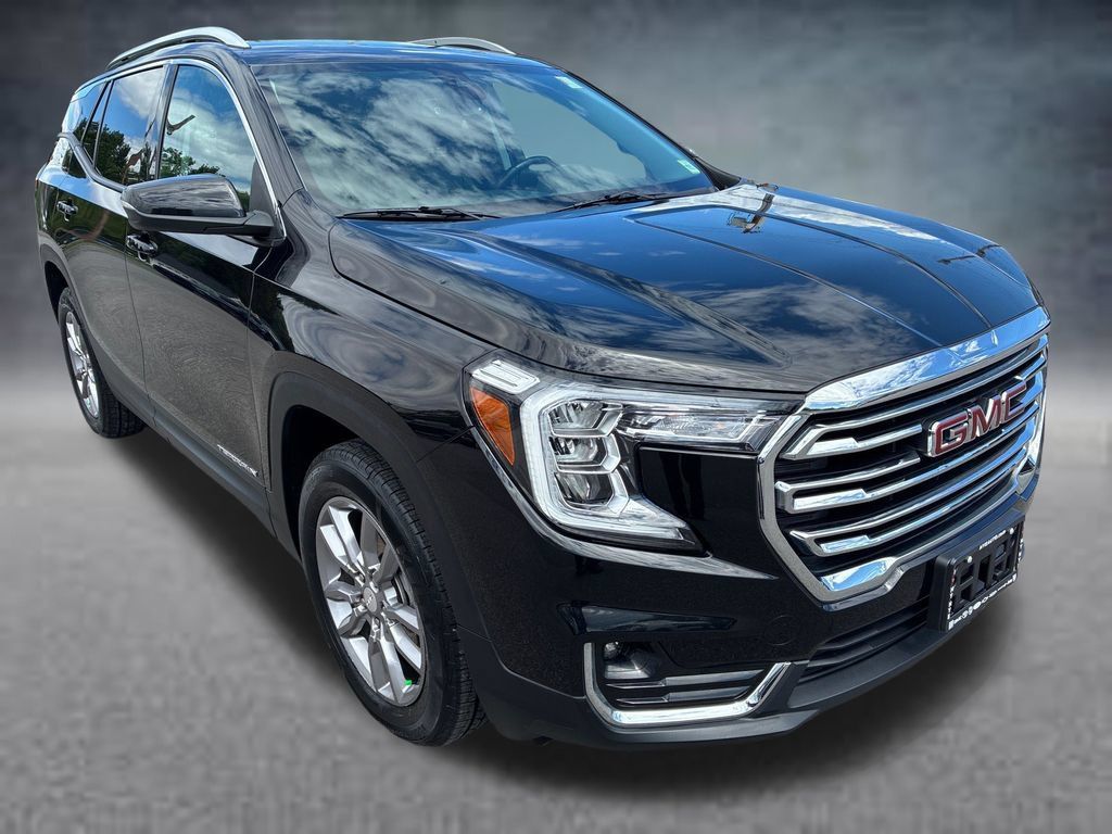 Used 2024 GMC Terrain SLT AWD/4WD image 8
