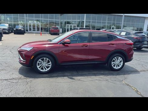Certified 2024 Buick Envista Sport Touring w/ Convenience I Package FWD image 5