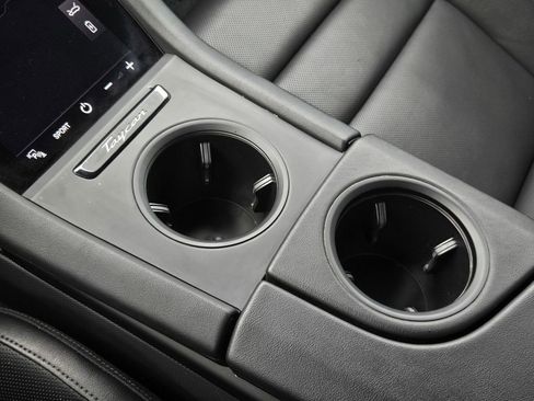 Used 2023 Porsche Taycan w/ Premium Package image 24