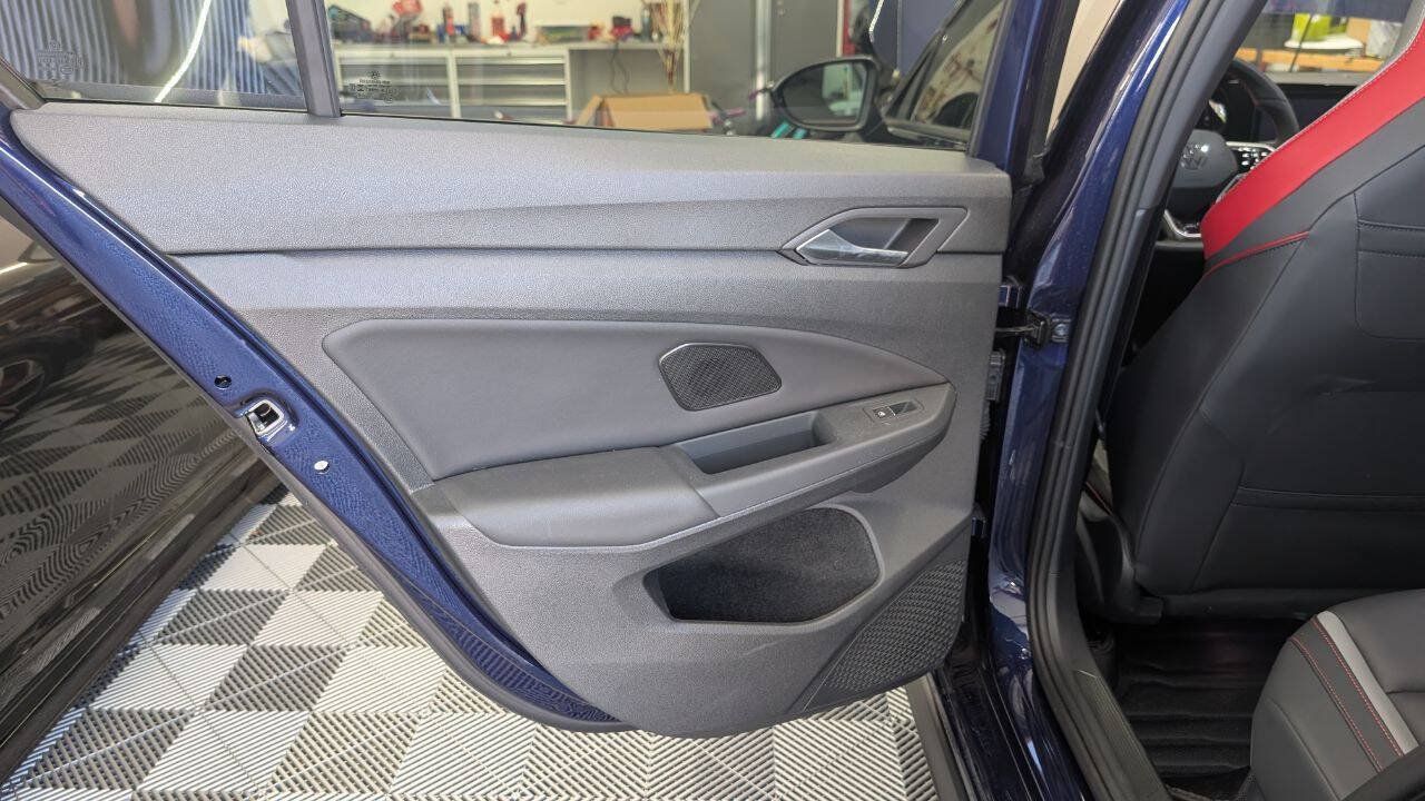 Used 2024 Volkswagen GTI SE FWD image 19