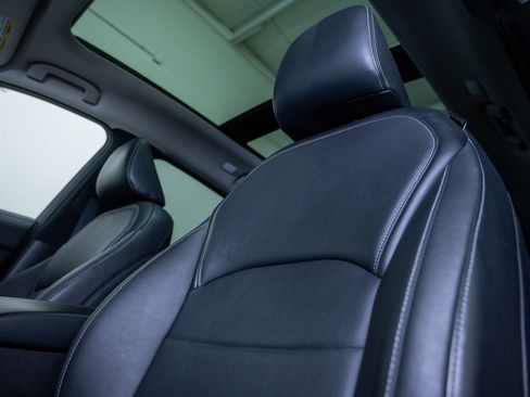 Used 2019 INFINITI QX50 Luxe w/ Navigation Package image 20