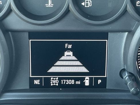 Used 2025 Chevrolet Silverado 1500 Custom Trail Boss image 12