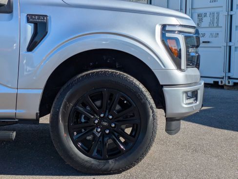 New 2025 Ford F150 Platinum image 12
