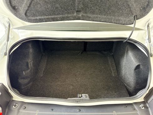 Used 2021 Dodge Challenger SRT Hellcat Redeye image 24