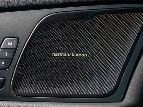 Used 2026 Volvo XC60 B5 Plus w/ Climate Package image 25