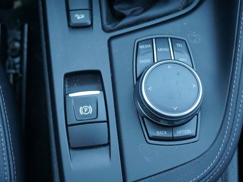 Used 2017 BMW X1 xDrive28i image 12