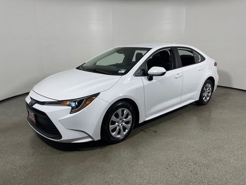 Certified 2024 Toyota Corolla LE image 7