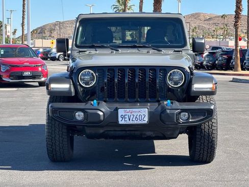 Used 2023 Jeep Wrangler Unlimited image 8