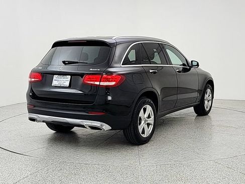 Used 2018 Mercedes-Benz GLC 300 4MATIC image 5