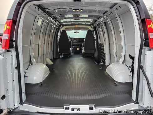 New 2025 Chevrolet Express 3500 Extended w/ Driver Convenience Package image 14