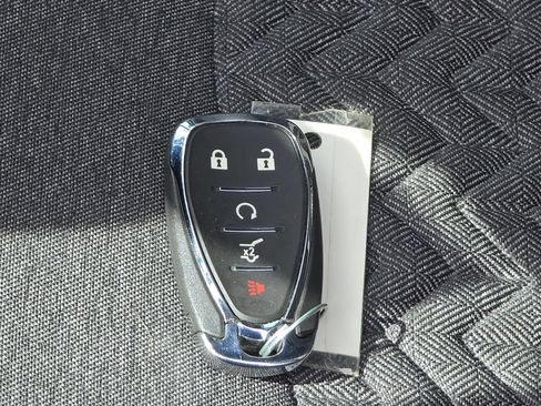 Certified 2024 Chevrolet Equinox LT FWD image 29