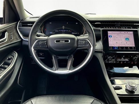 Used 2022 Jeep Grand Cherokee L Limited image 5