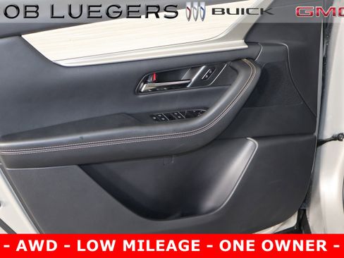 Used 2025 MAZDA CX-90 Plug-In Hybrid w/Premium Sport image 8