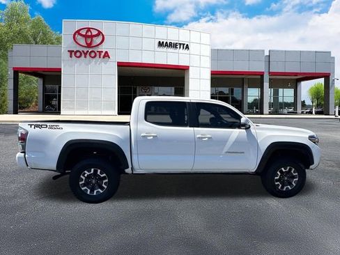 Certified 2022 Toyota Tacoma TRD Off-Road w/ Technology Package image 30