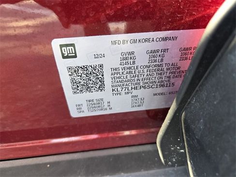 Used 2025 Chevrolet Trax LT image 27