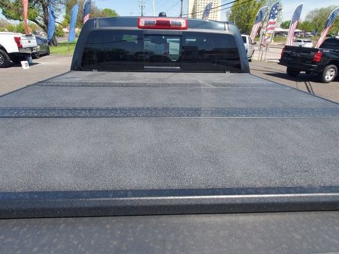 Used 2017 Chevrolet Colorado Z71 AWD/4WD image 6