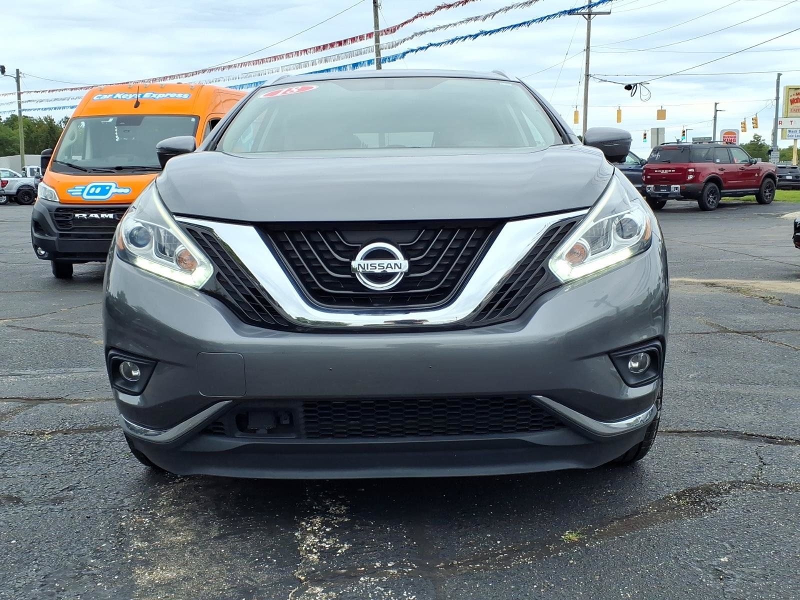Used 2018 Nissan Murano Platinum w/ Cargo Package AWD/4WD image 2