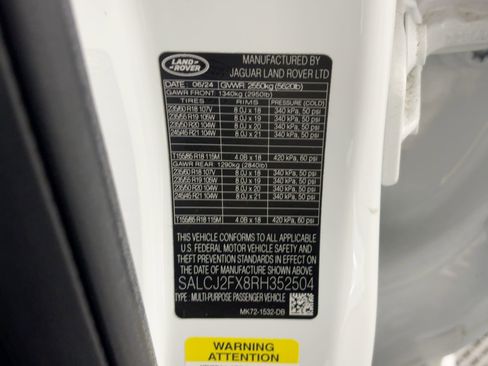 Certified 2024 Land Rover Discovery Sport S image 20