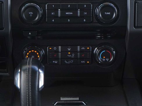 Used 2016 Ford F150 XLT w/ Equipment Group 302A Luxury AWD/4WD image 20
