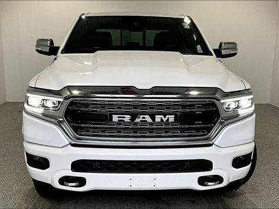Used 2022 RAM 1500 Limited w/ Body-Colour Bumper Group