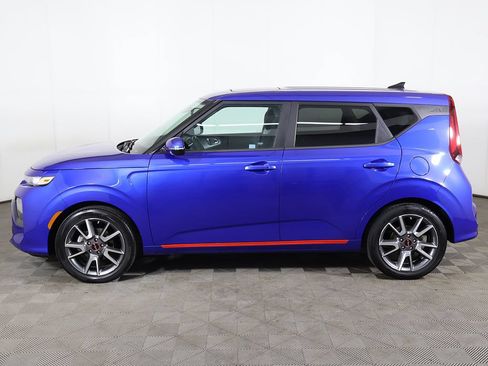 Used 2022 Kia Soul GT-Line FWD image 16