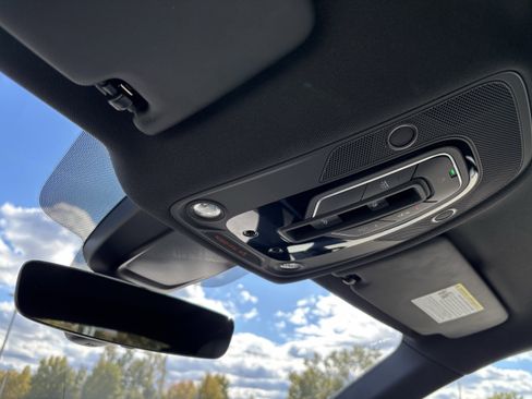 Used 2024 Audi Q5 2.0T Premium w/ Summer of Audi Package image 31