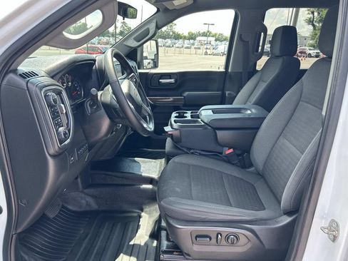 Used 2022 Chevrolet Silverado 2500 LT w/ Convenience Package AWD/4WD image 29