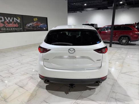 Used 2019 MAZDA CX-5 Touring FWD image 10