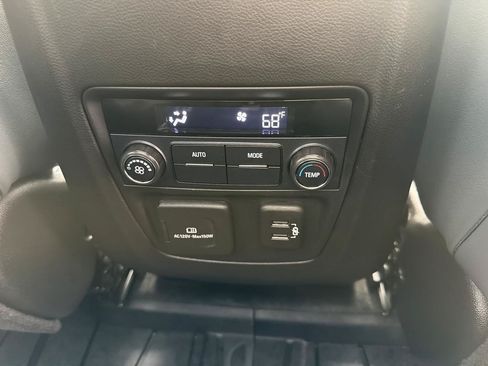 Used 2020 Buick Enclave Essence w/ Sport Touring Edition AWD/4WD image 14