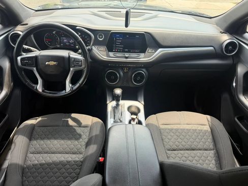 Used 2020 Chevrolet Blazer LT FWD image 30