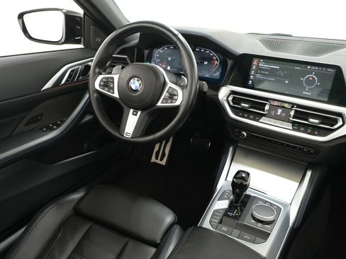 Used 2022 BMW M440i Convertible RWD image 12