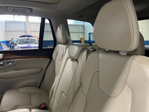 Used 2017 Volvo XC90 T6 Inscription w/ Vision Package AWD/4WD image 18