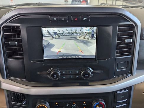 Used 2023 Ford F150 XLT image 12