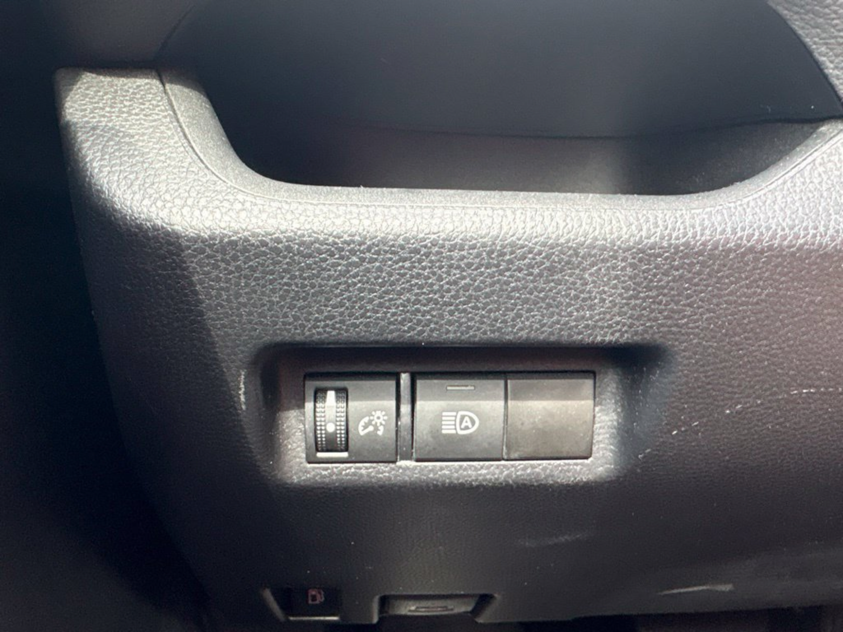 Certified 2023 Toyota RAV4 AWD Hybrid image 22