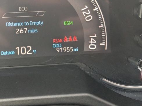 Used 2020 Toyota RAV4 Adventure w/ Convenience Package AWD/4WD image 21