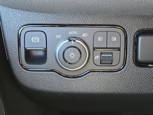 New 2026 Mercedes-Benz Sprinter 2500 image 35