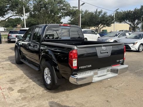 Used 2018 Nissan Frontier SV AWD/4WD image 7