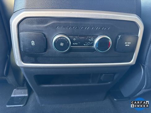 Used 2024 Ford Expedition XLT image 42