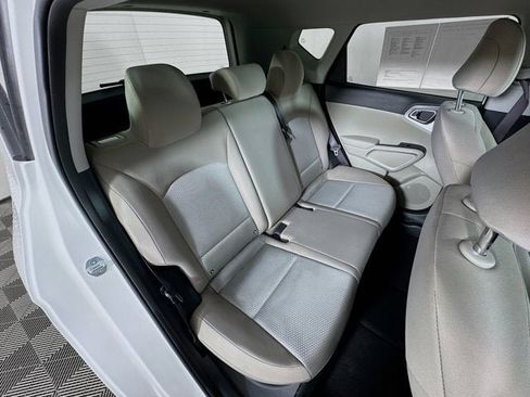 Certified 2023 Kia Soul LX image 24