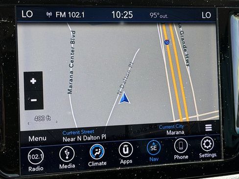 Used 2019 Chrysler Pacifica Touring Plus w/ Tire & Wheel Group FWD image 24