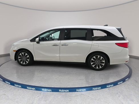 Used 2024 Honda Odyssey EX-L image 9