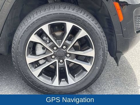 Certified 2023 Jeep Grand Cherokee Overland AWD/4WD image 14
