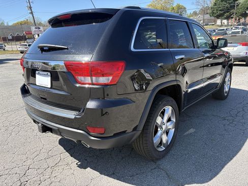 Used 2013 Jeep Grand Cherokee Overland w/ Trailer Tow Group IV image 6